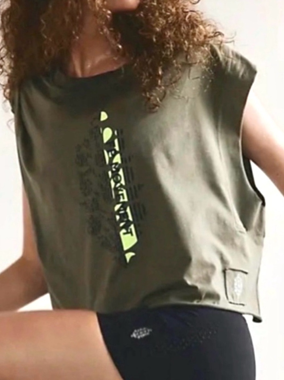 Free People Inspire Logo Muscle Tank Top NWT 🌷FP Movement New in Sage Stone
